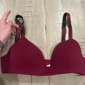 Victoria’s Secret bra burgundy